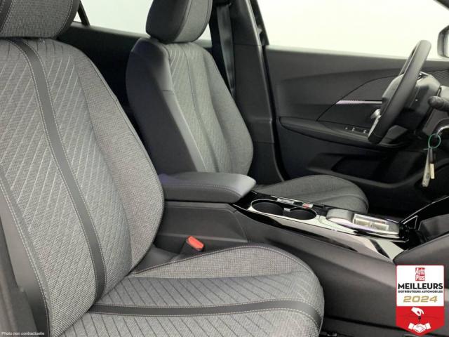 Peugeot 2008 image 2