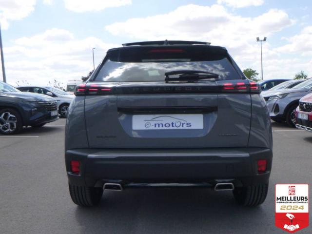 Peugeot 2008 image 8