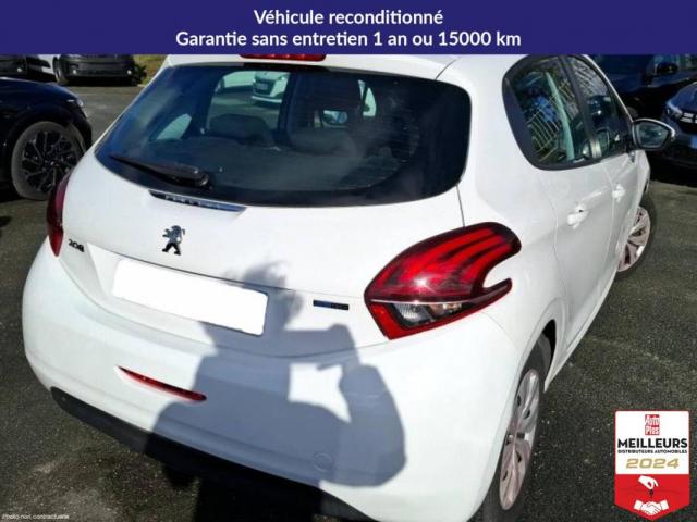 Peugeot 208 image 1
