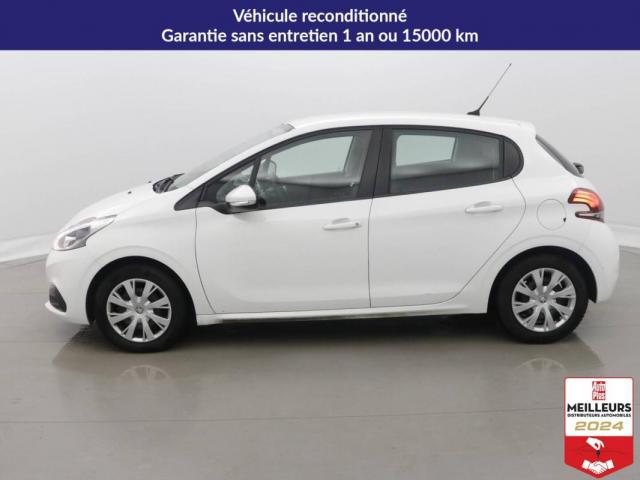 Peugeot 208 image 9