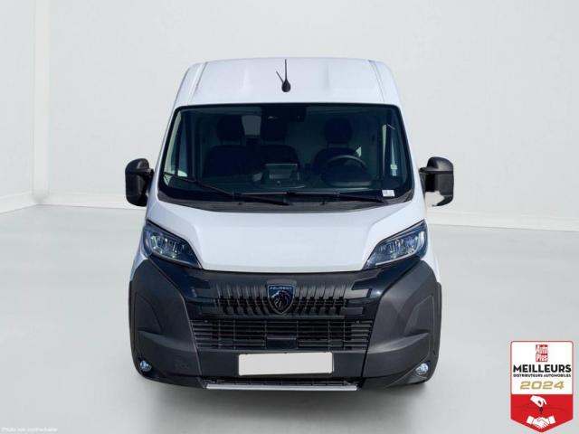 Peugeot Boxer image 1
