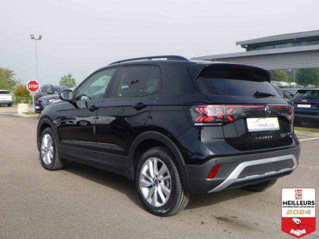 Volkswagen T-Cross image 1