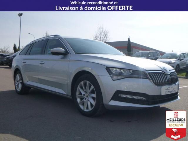 Skoda Superb Combi image 4