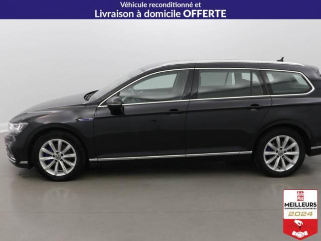 Volkswagen Passat Sw image 9