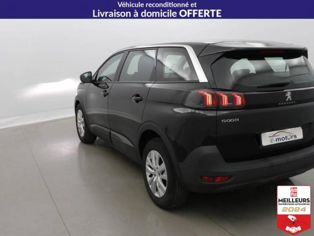 Peugeot 5008 image 4