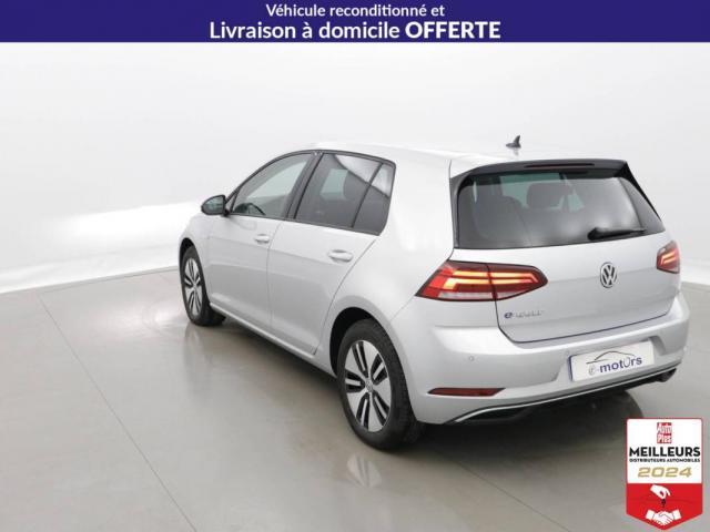 Volkswagen Golf image 8