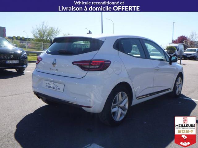 Renault Clio image 9