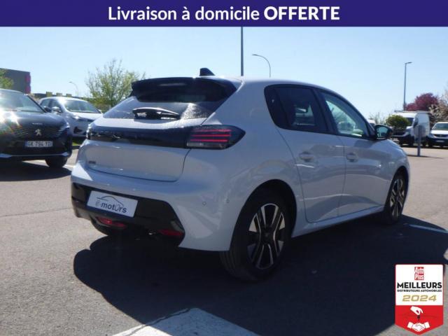 Peugeot 208 image 8