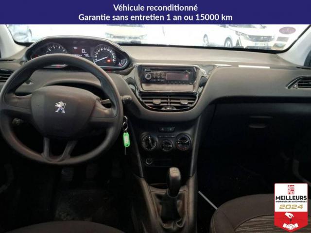 Peugeot 208 image 2