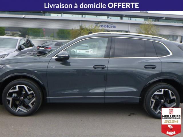 Volkswagen Tiguan image 9