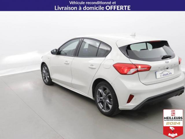 Ford Focus image 8