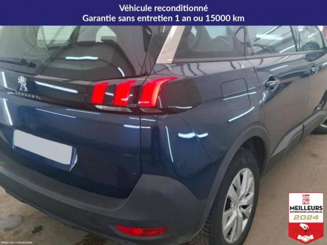 Peugeot 5008 image 1