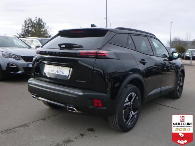 Peugeot 2008 image 2