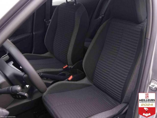 Peugeot 2008 image 1