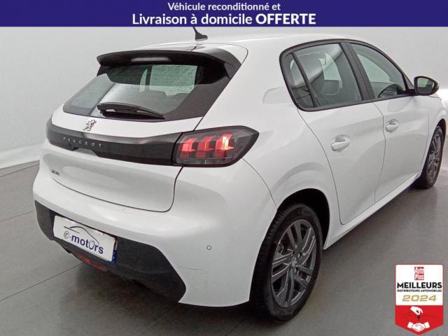 Peugeot 208 image 8