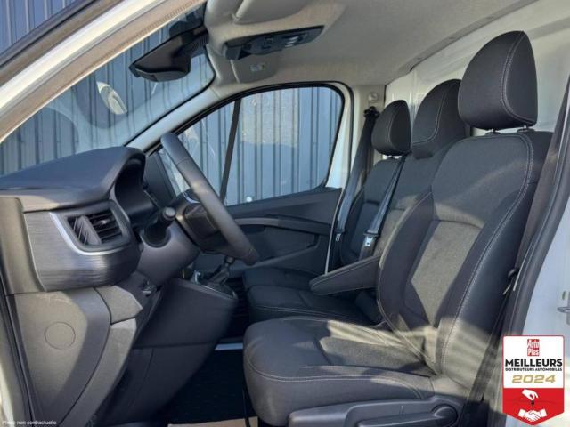 Renault Trafic image 7