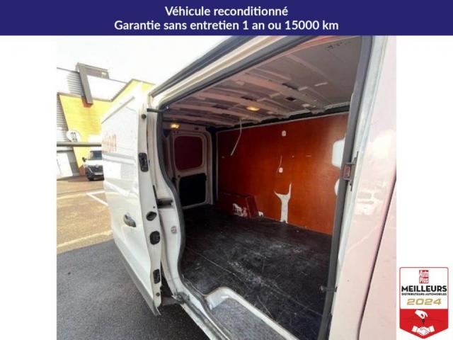 Renault Trafic image 3