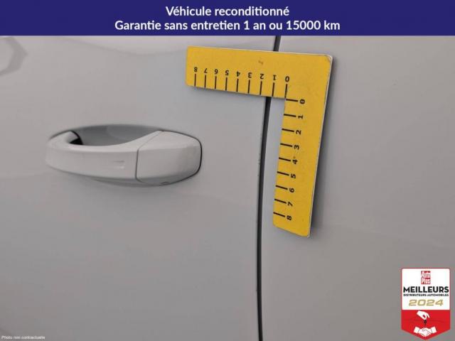 Peugeot 5008 image 9