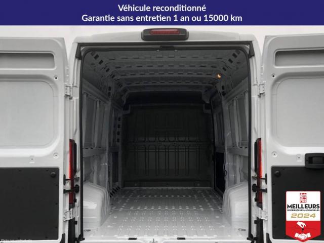 Peugeot Boxer image 1