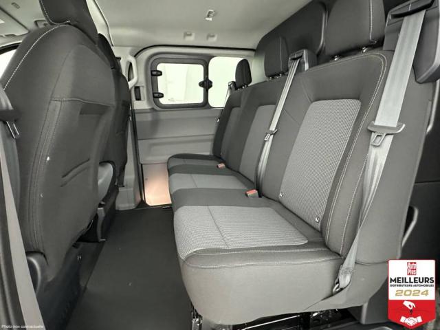 Volkswagen Transporter image 7