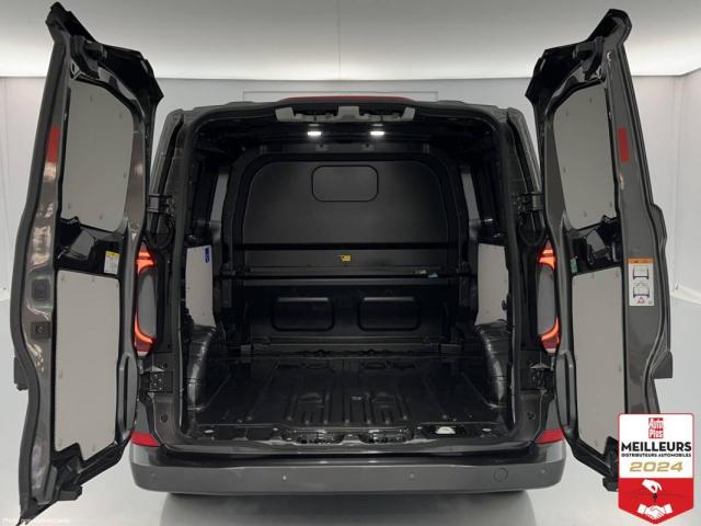 Volkswagen Transporter image 4