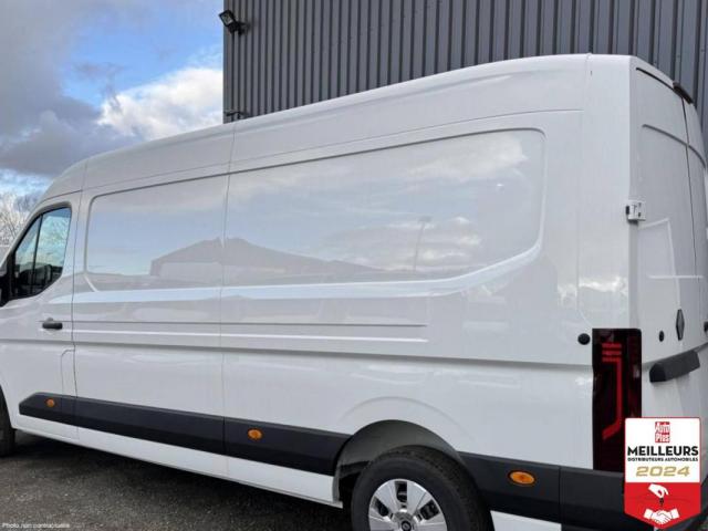Renault Master image 4