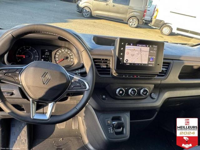Renault Trafic image 7