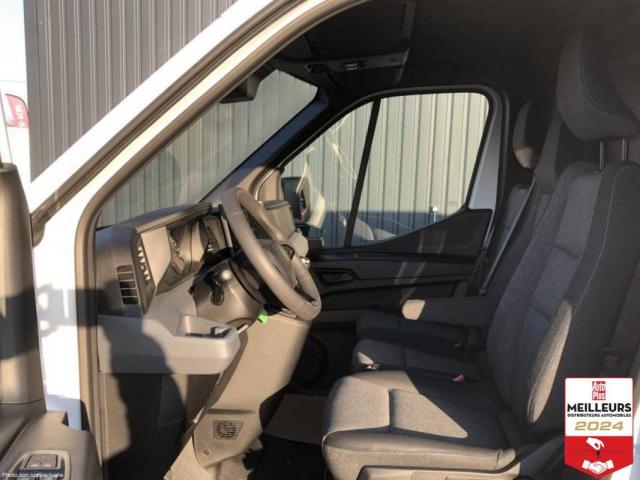 Renault Master image 1