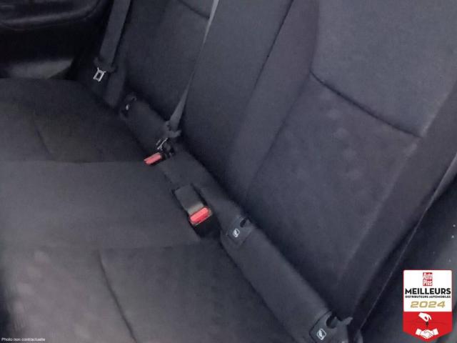 Toyota Yaris image 2