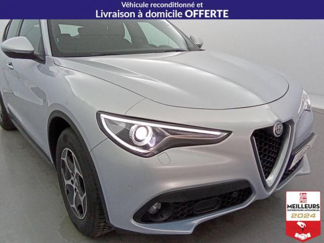 Alfa Romeo Stelvio image 8
