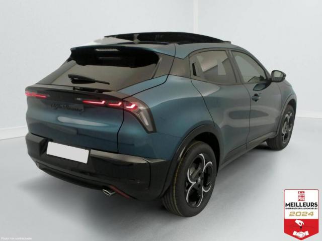 Alfa Romeo Junior image 9