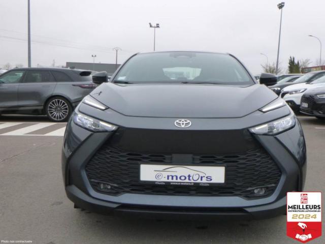 Toyota C-Hr image 9