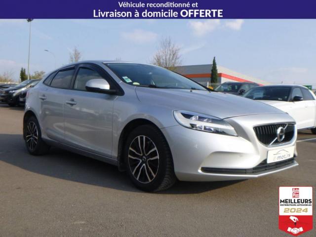Volvo V40 image 9