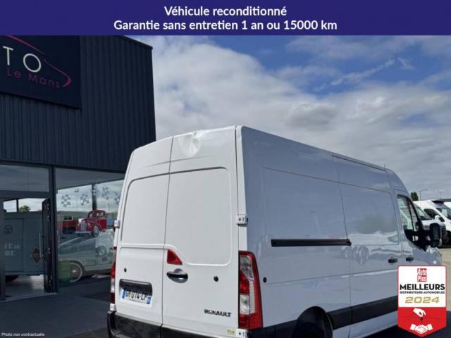 Renault Master image 2