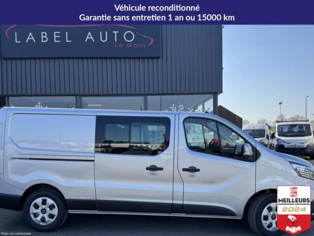 Renault Trafic image 2