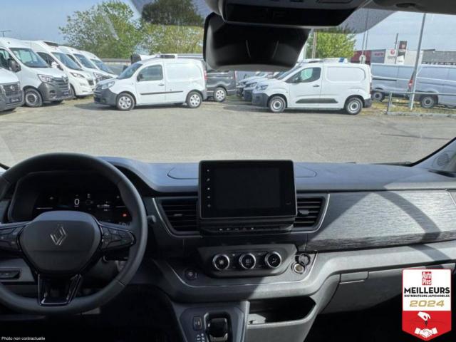 Renault Trafic image 1