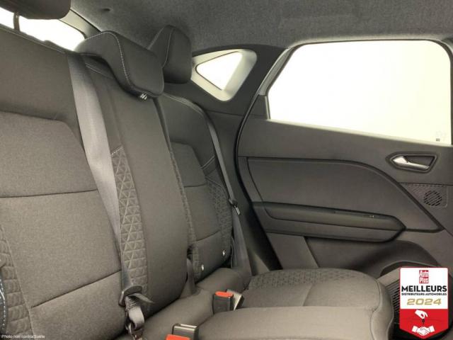 Renault Captur image 8