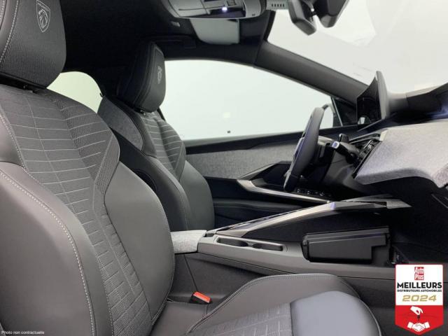 Peugeot 5008 image 9
