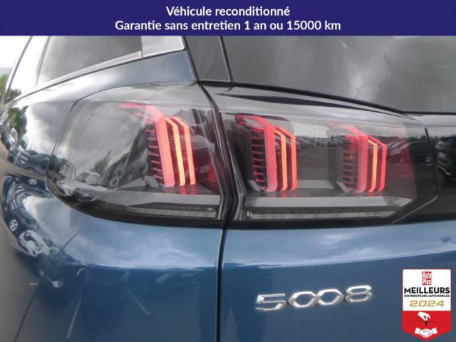 Peugeot 5008 image 1