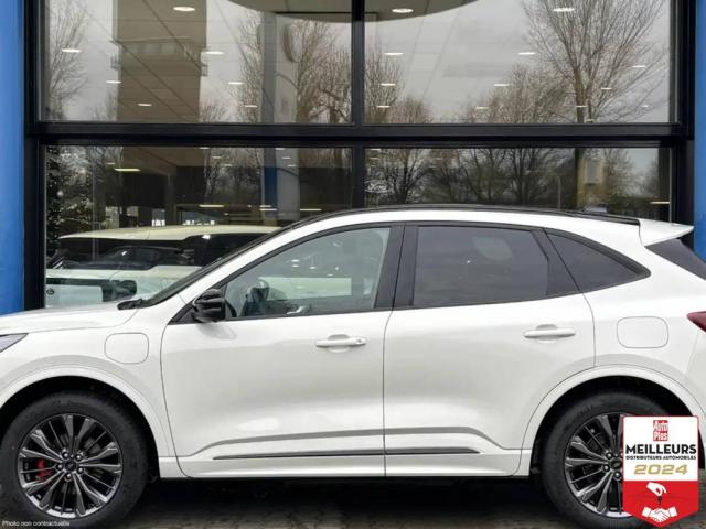 Ford Kuga image 3