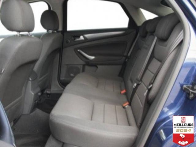 Ford Mondeo image 6