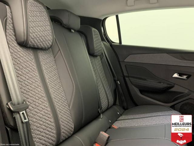 Peugeot 308 image 2