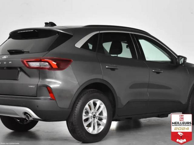 Ford Kuga image 4
