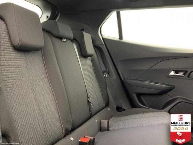 Peugeot 2008 image 2