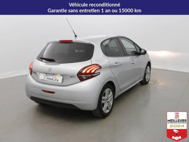 Peugeot 208 image 9