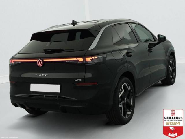 Volkswagen T-Roc image 3
