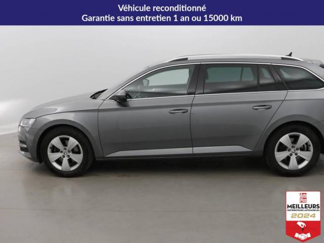Skoda Superb Combi image 3