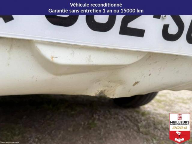 Mitsubishi Canter image 7