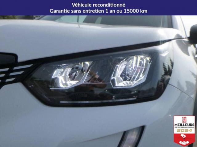Peugeot 2008 image 8