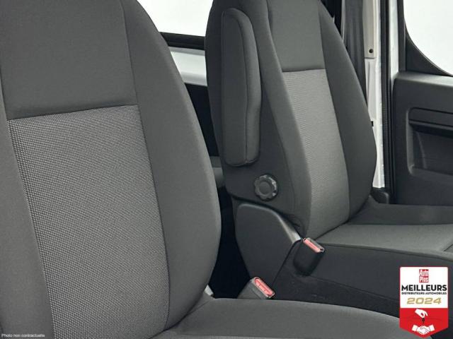 Peugeot Expert image 2